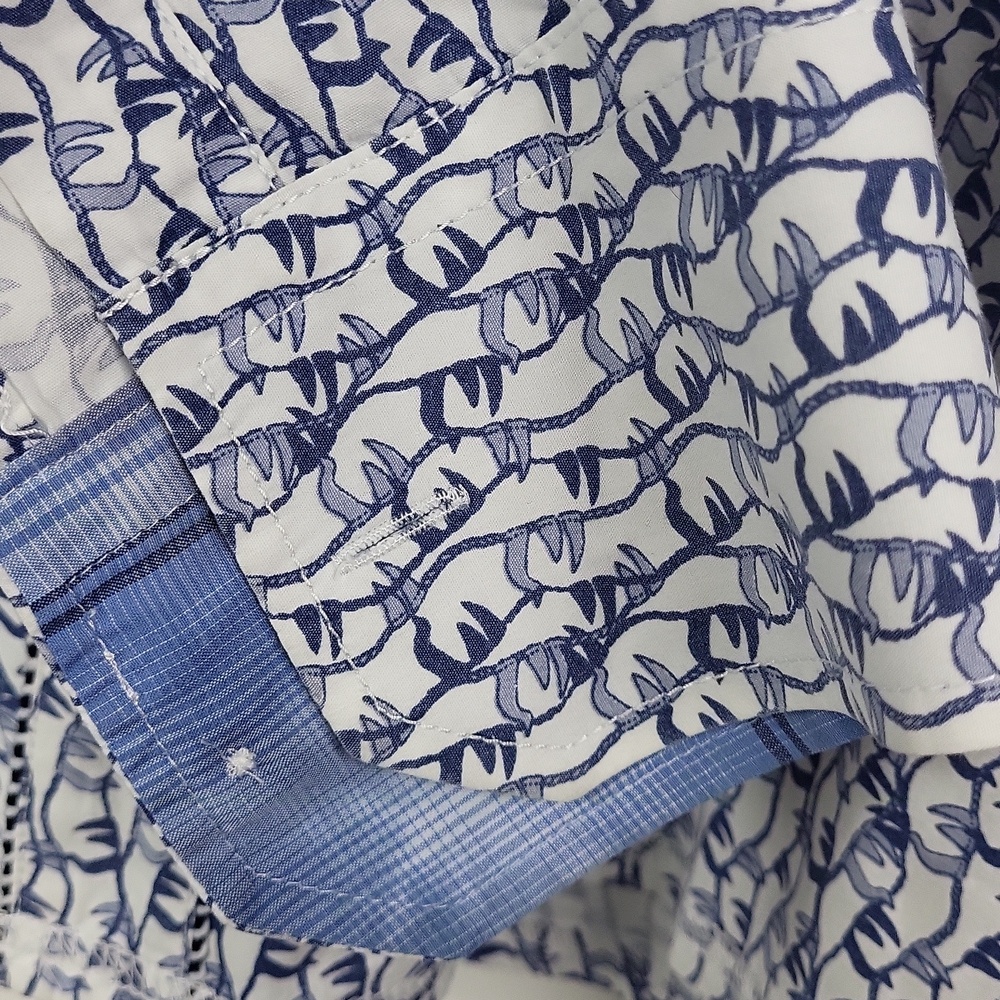 Georg Roth Los Angeles Button-Down Shirt with Navy All-Over Print. Size L - Picture 6 of 10